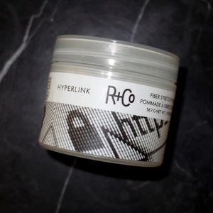 NEW R&CO Microfiber HYPERLINK
FIBER STRETCH POMADE!